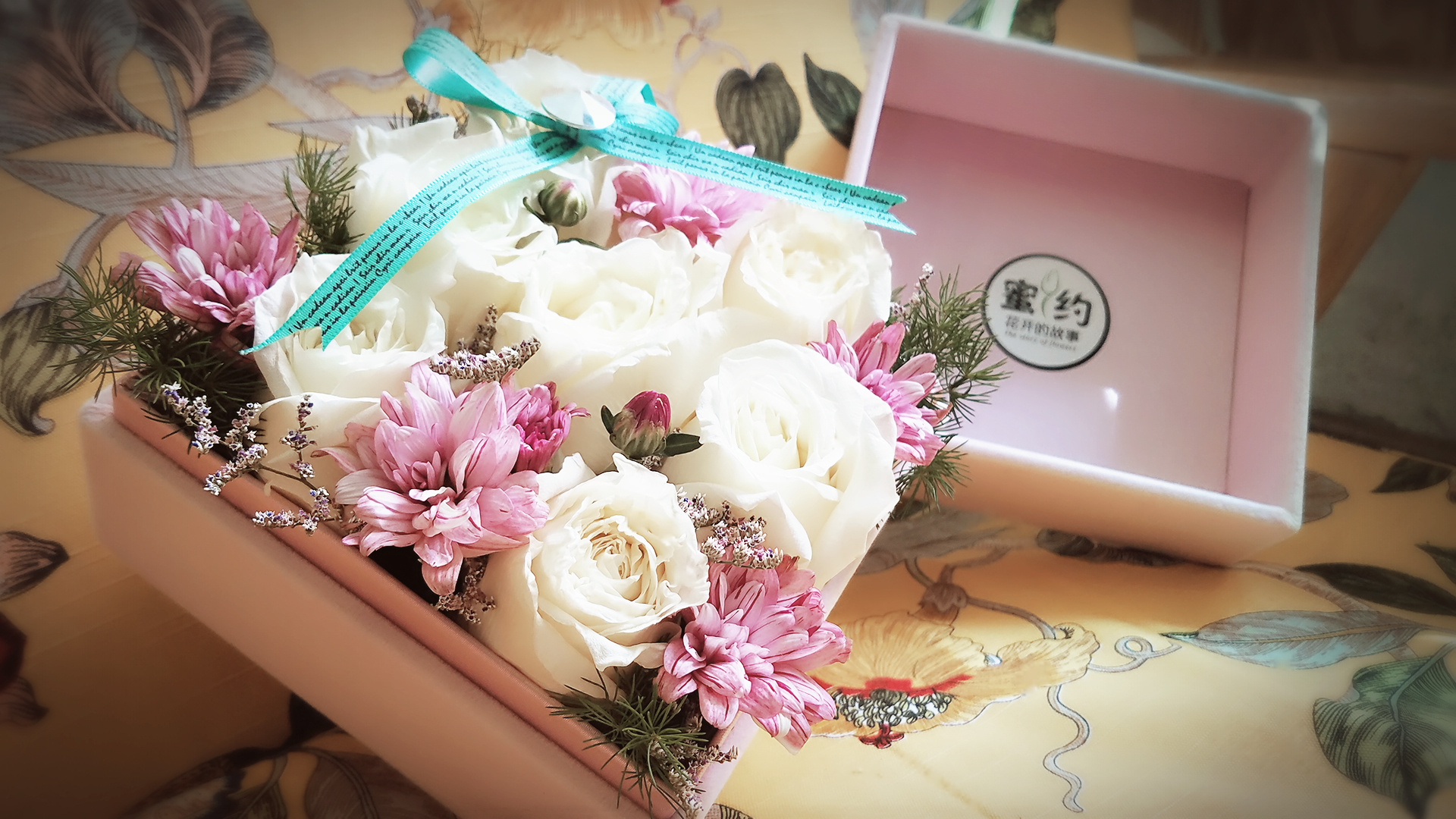 蜜约花开的故事 鲜花礼盒