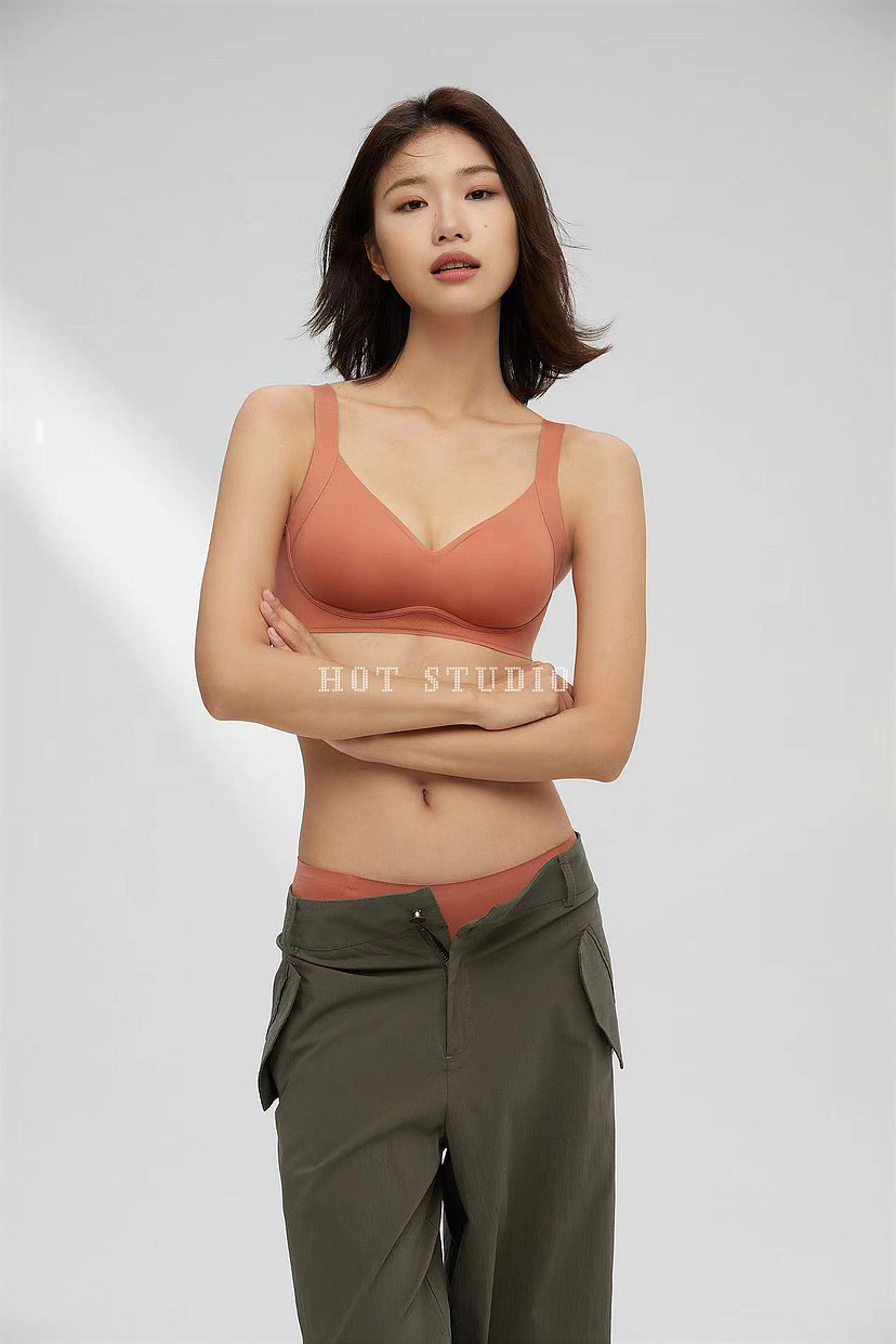 内衣拍摄案例（图ZMzQ4NDc2NDUy） - 时尚/艺术摄影 - 站酷设计师深圳热度摄影原创素材 - 站酷ZCOOL