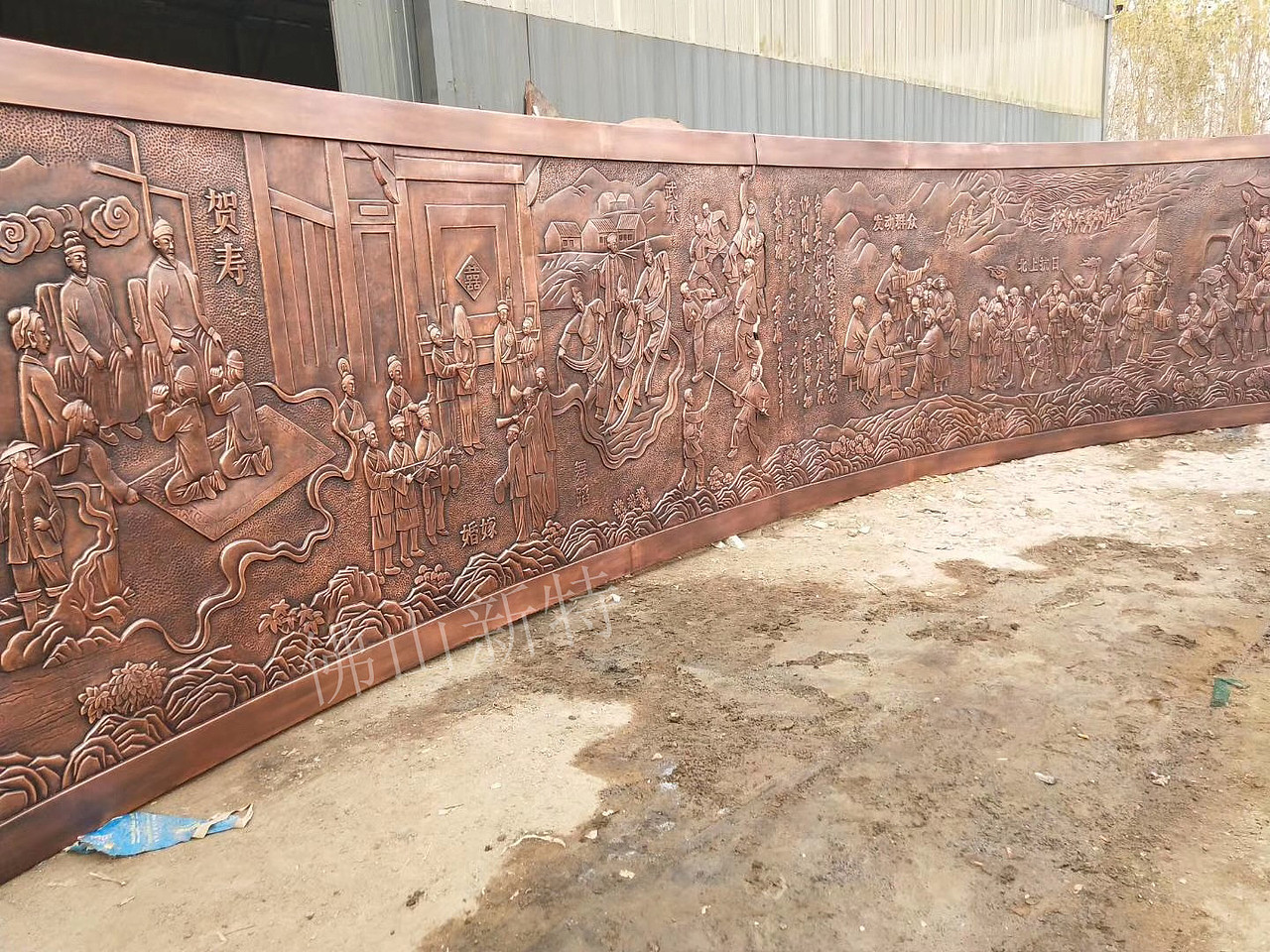 大型户外装饰铝壁画给你不一样的视觉效果