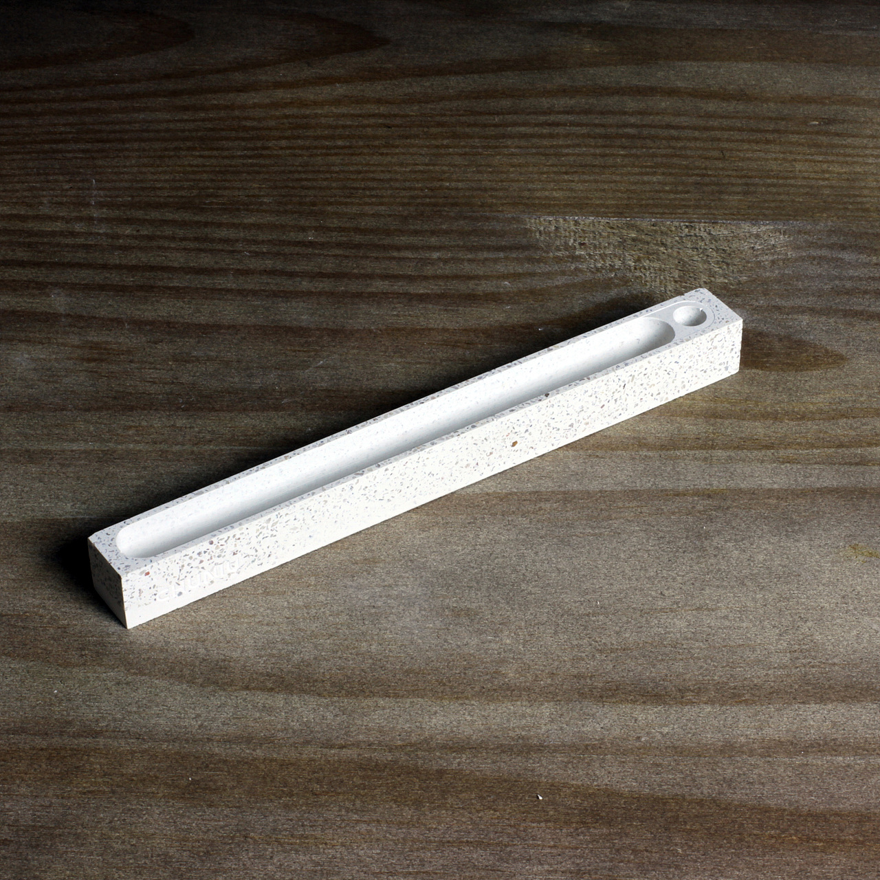 【初牛】原创纯手工水磨石笔插/笔盒（图ZOTc1NDU4MTI=） - 生活用品 - 站酷设计师初牛原创素材 - 站酷ZCOOL