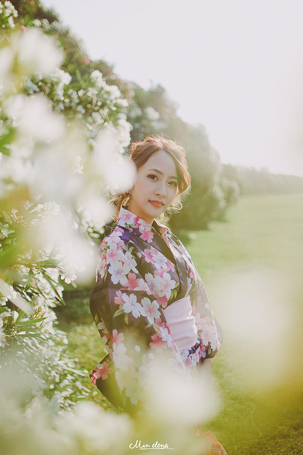 夹竹桃少女（图ZODM4NjAzNzI=） - 人像摄影 - 站酷设计师敏elena原创素材 - 站酷ZCOOL