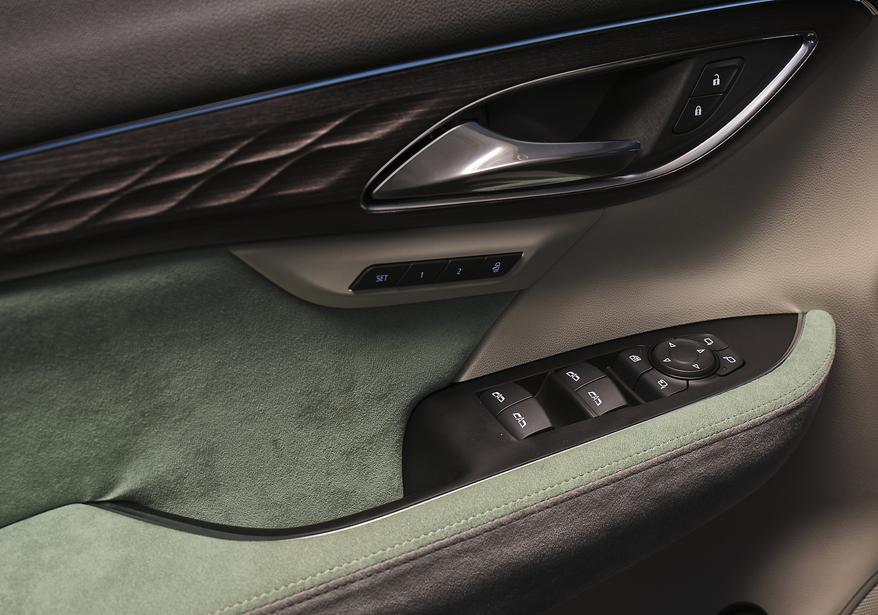 别克昂科威s 内饰