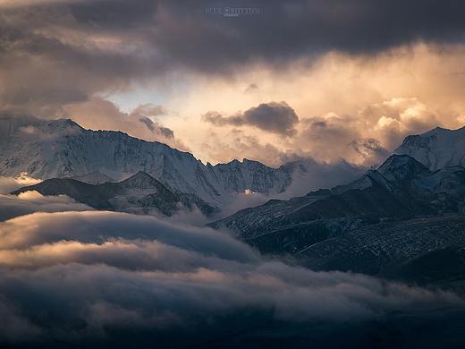 云巅之上（个人主页-ZMjcwNDA1ODg=） - 风光摄影 - 站酷设计师蓝色韵律原创素材 - 站酷ZCOOL