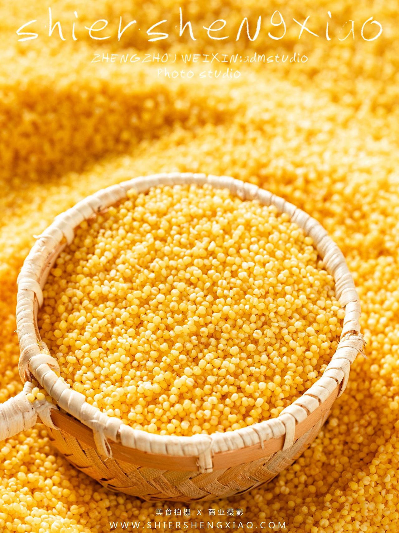 给谷子小米拍组金黄色复古微距写真（图ZMzY0NDM0NjQ0） - 美食摄影 - 站酷设计师张廓原创素材 - 站酷ZCOOL