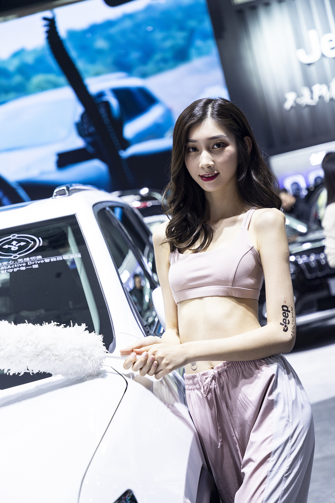 人像-2019广州车展车模