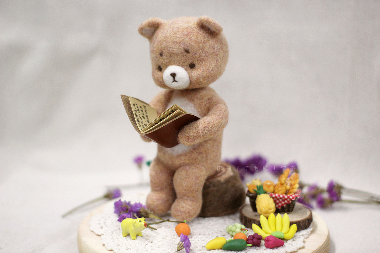羊毛毡原创玩偶小熊熊的睡前故事