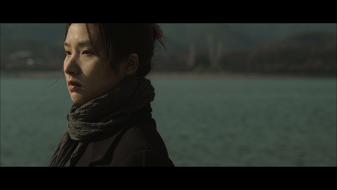 在江边看海（图ZMzYwOTY5MTY0） - 人像摄影 - 站酷设计师若尘尘原创素材 - 站酷ZCOOL