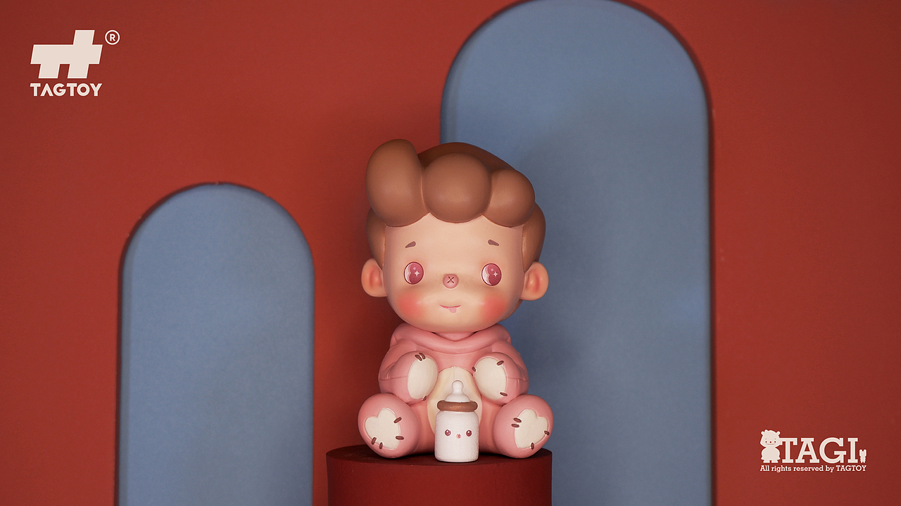 Jelly Bear
The next thing was to eat the jelly,<br>Mr.Bear complained that he could not taste his,<br>And Tagi choked <br>and had to be patted on the back.