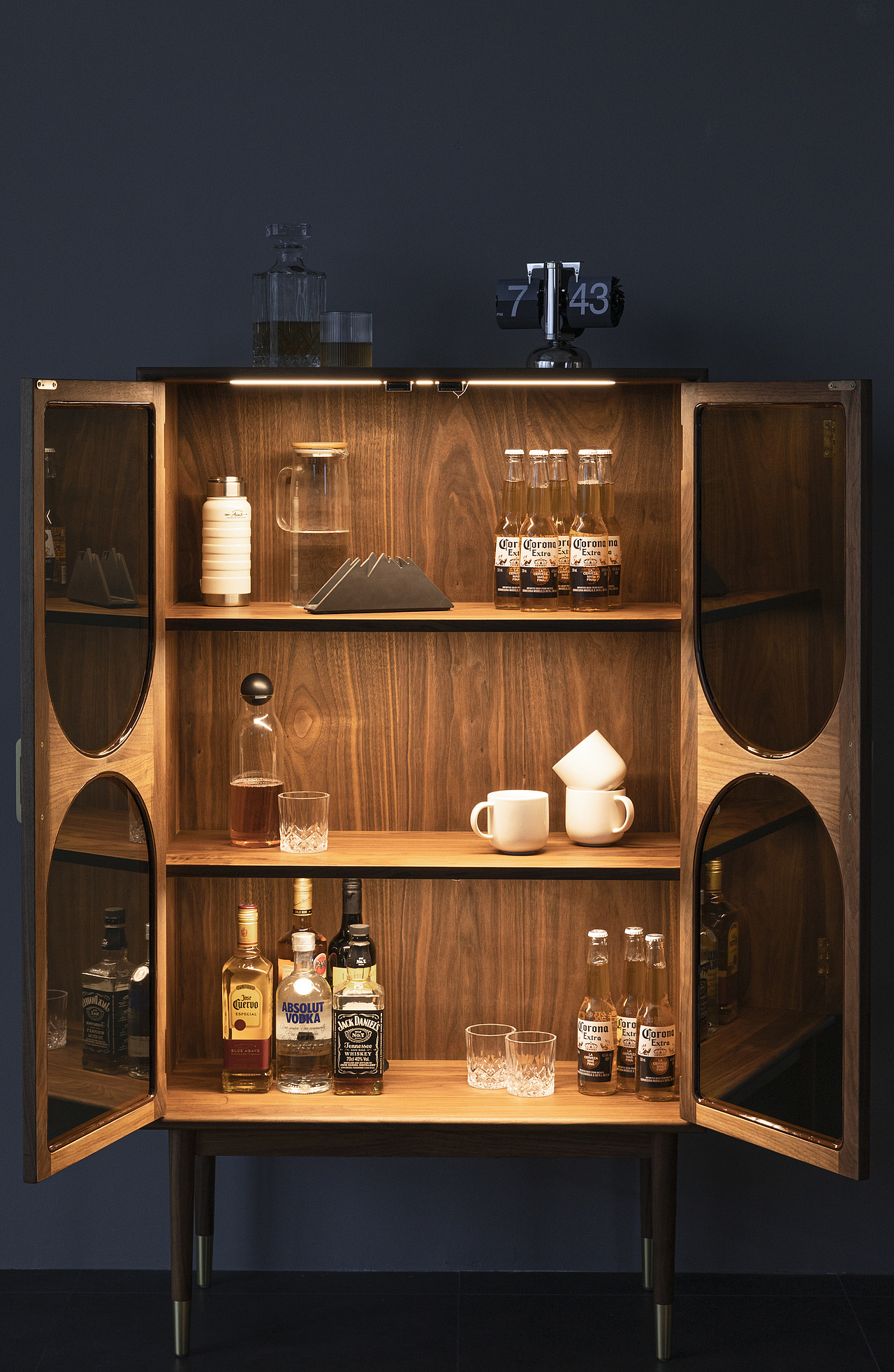 对影酒柜原创设计