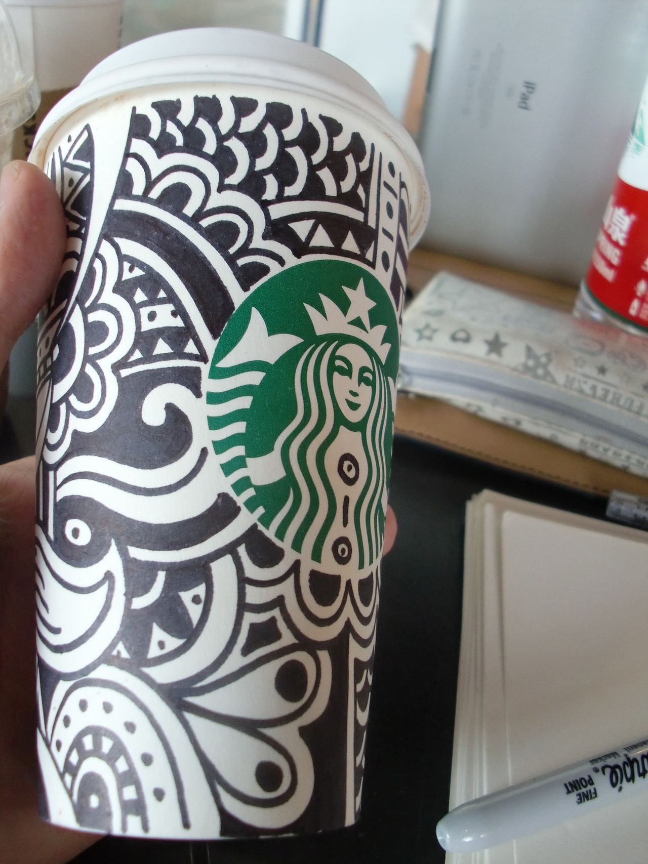 星巴克杯子涂鸦
