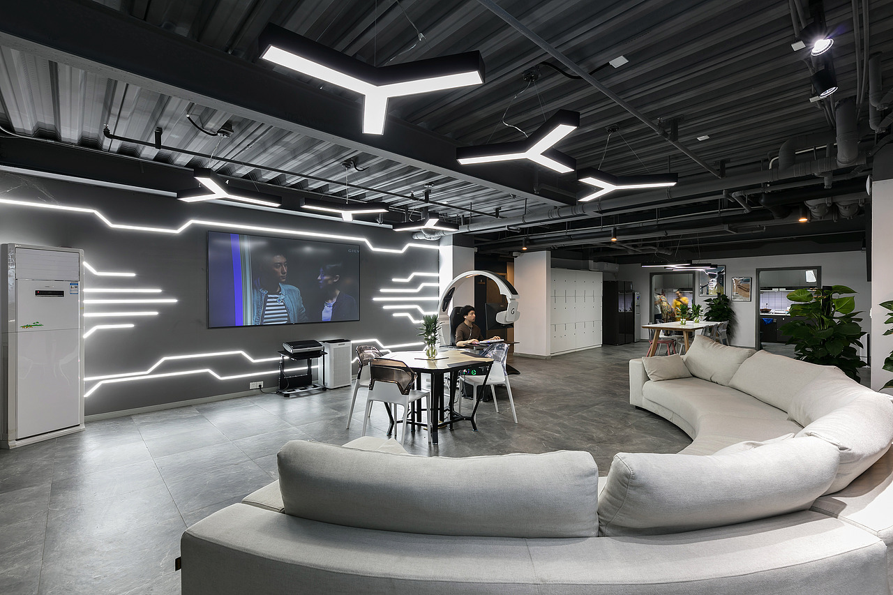 抱家主题公寓——游悉谷店