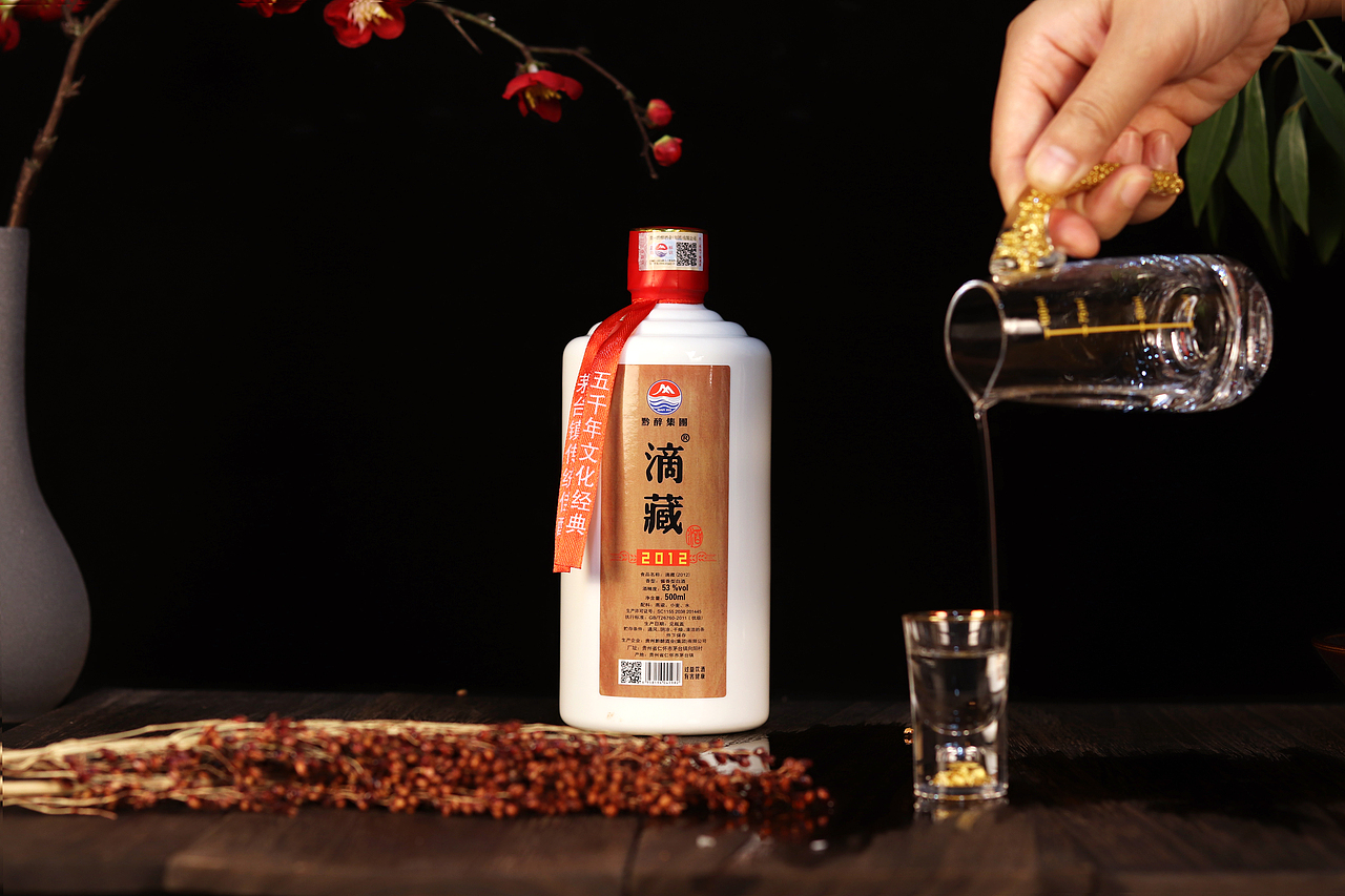 茅台镇白酒拍摄滴藏2012