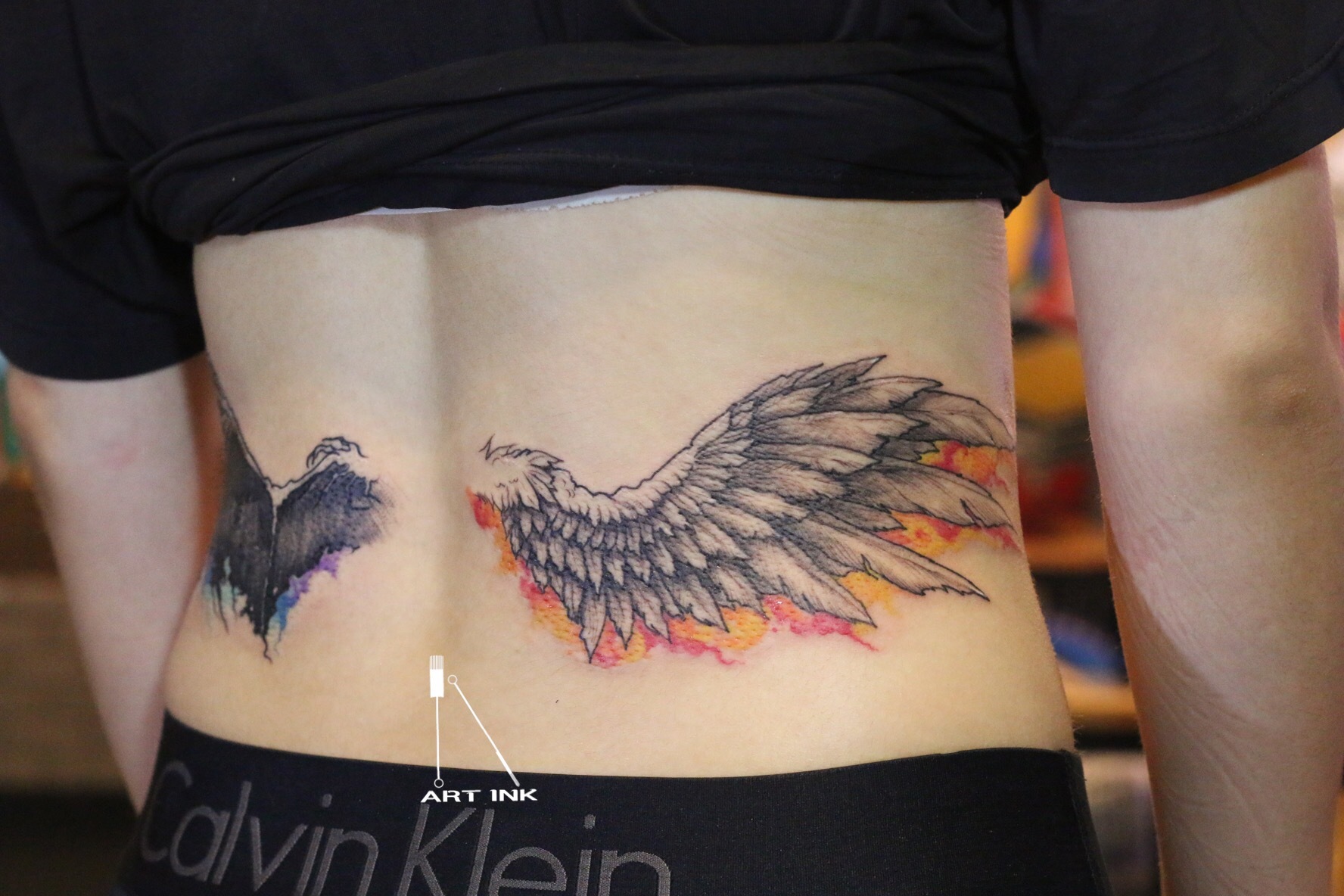 天使翅膀纹身手稿图案由纹身馆提供