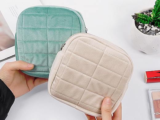 化妆包 收纳包 详情