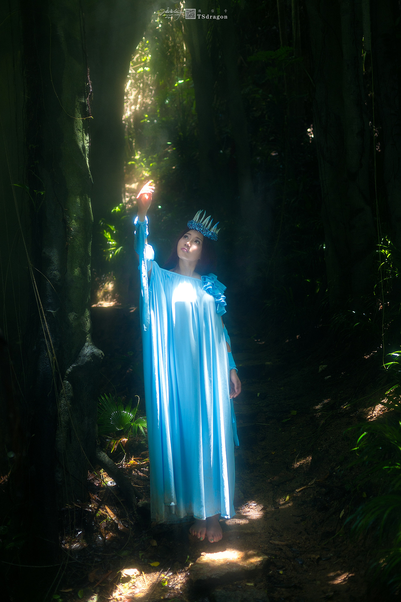 《路光》（图ZMTY5Mjk1ODg4） - 人像摄影 - 站酷设计师唐少龙原创素材 - 站酷ZCOOL