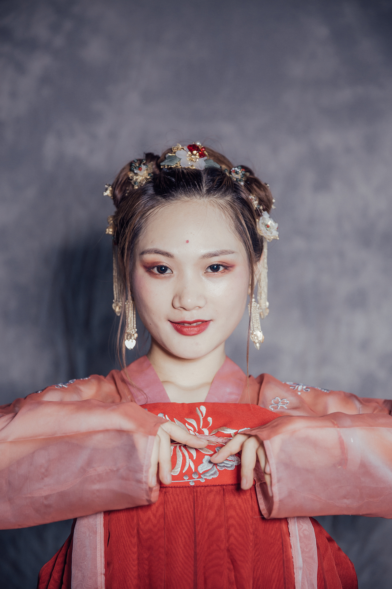 古风系列古装个人写真（图ZMjMzNTMyNTI4） - 人像摄影 - 站酷设计师摄影师米玄原创素材 - 站酷ZCOOL