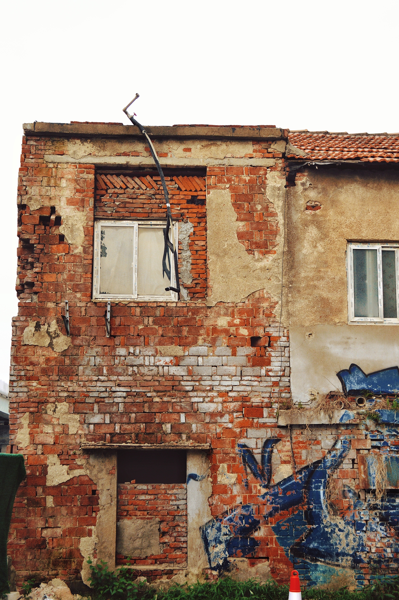 一些城市角落 于荒芜中灿烂 废墟中生长（图ZMzY5MTM0MTI4） - 人文/纪实摄影 - 站酷设计师天啦噜sqd原创素材 - 站酷ZCOOL