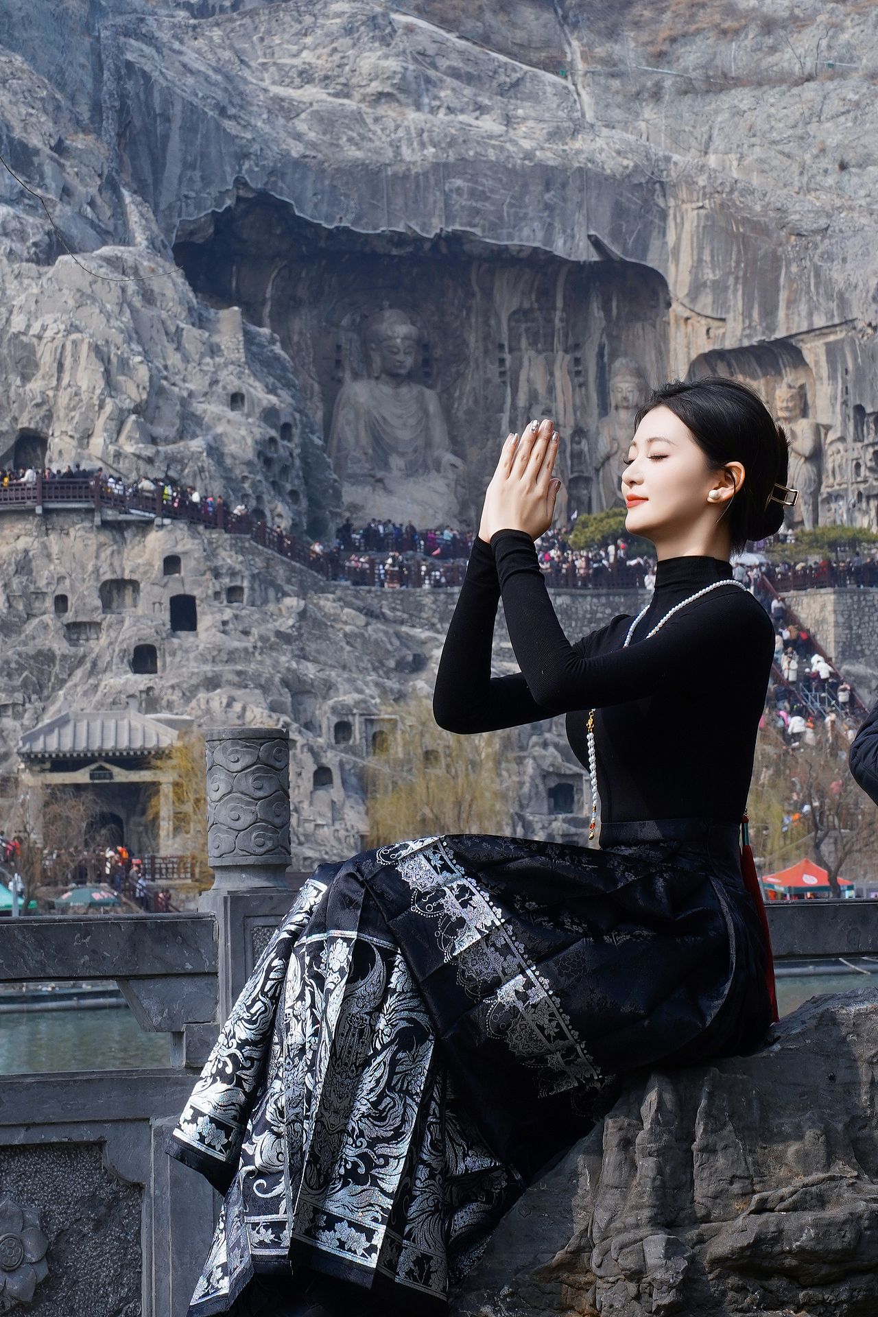 马面裙外拍（图ZMzcwMzc2MDcy） - 产品摄影 - 站酷设计师天骏电商视觉原创素材 - 站酷ZCOOL