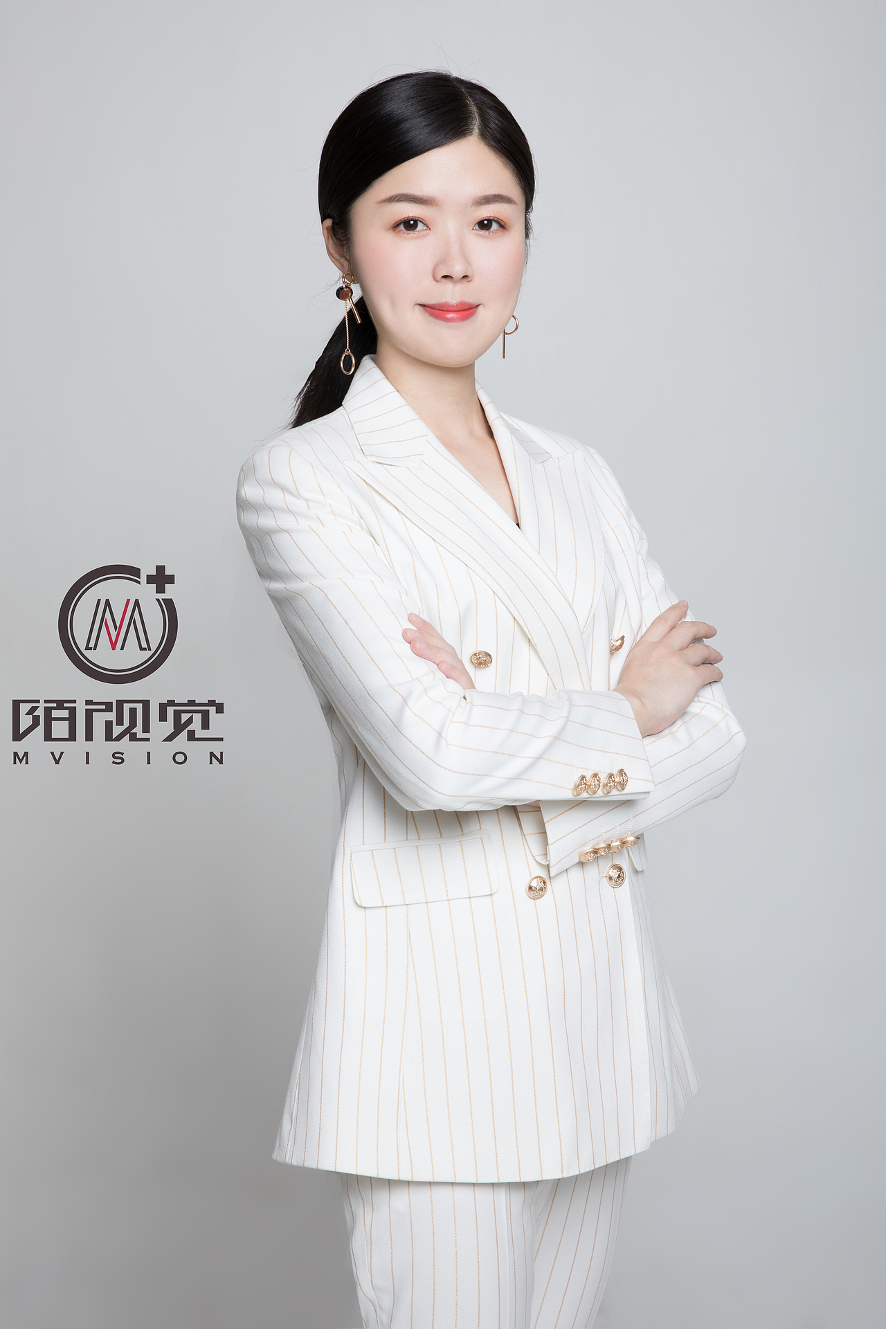 商务形象照9月作品集（图ZMTMxMzE2MDMy） - 人像摄影 - 站酷设计师hubo1028原创素材 - 站酷ZCOOL