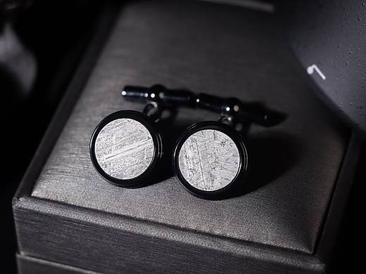 年終總結(jié)-產(chǎn)品攝影（個人主頁-ZNzExNTYzNjQ=） - 產(chǎn)品攝影 - 站酷設(shè)計師莫名其妙的有錢了原創(chuàng)素材 - 站酷ZCOOL