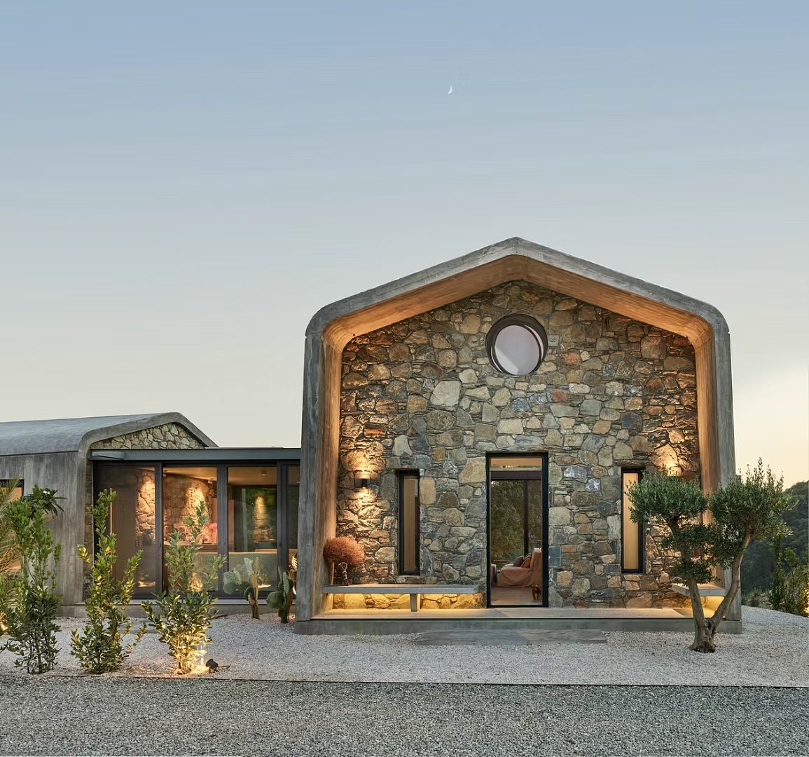 土耳其现代简约之u型别墅