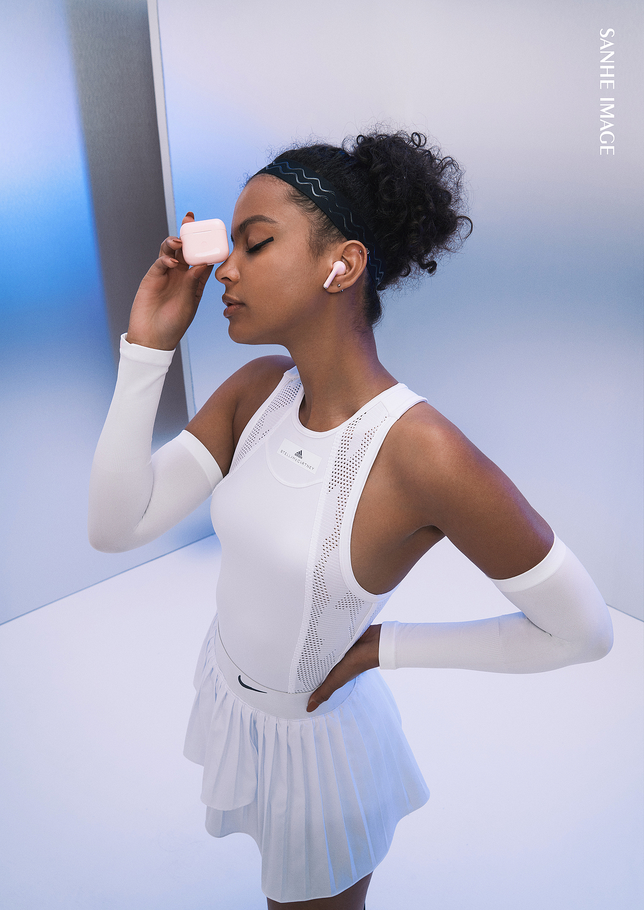 Sanag 无线耳机拍摄（图ZMjY0NTYyNzIw） - 人像摄影 - 站酷设计师三合鹊Sanheimage原创素材 - 站酷ZCOOL