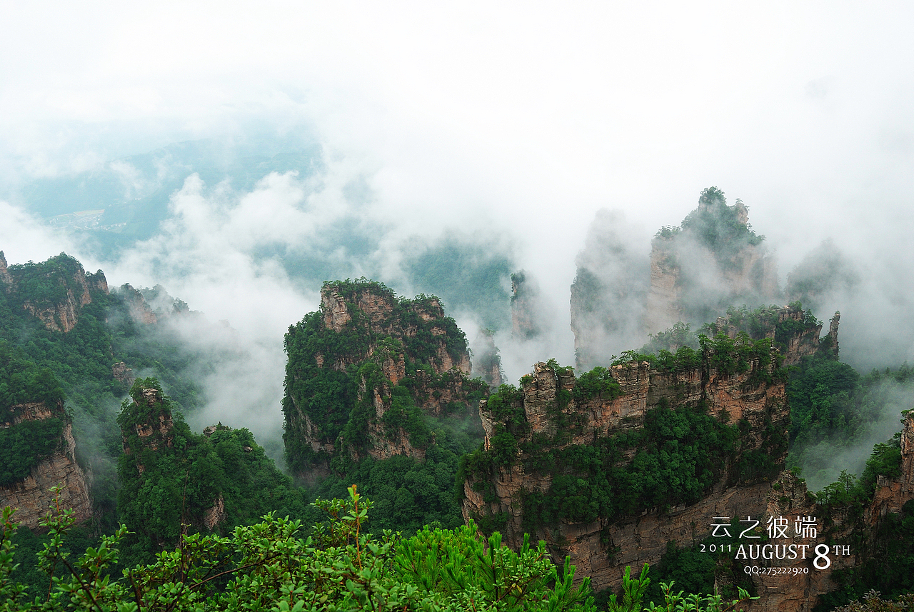 《天边的凤凰古镇》 # layy的时光机 #