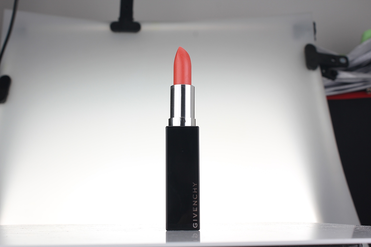 化妆瓶口红修图two（图ZNjgyNjYzMzY=） - 图案 - 站酷设计师Candying原创素材 - 站酷ZCOOL