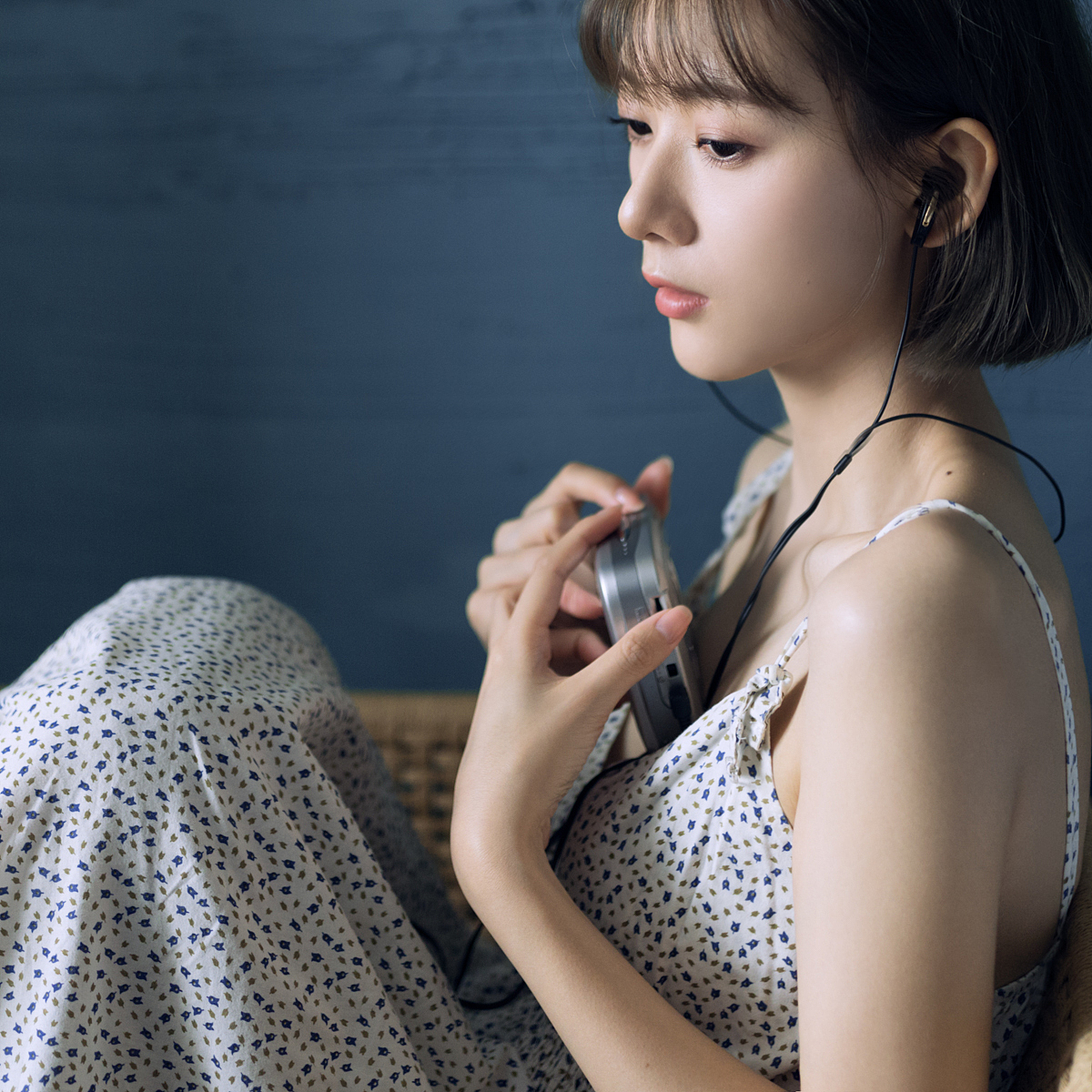 是哪一首歌让你单曲循环（图ZMTM0MTQ2MzY0） - 人像摄影 - 站酷设计师樱落云川原创素材 - 站酷ZCOOL