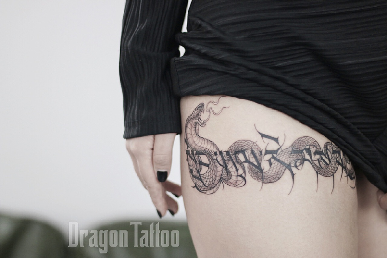 纹身手稿设计《十字蛇花》_红与黑书画工作室-站酷ZCOOL
