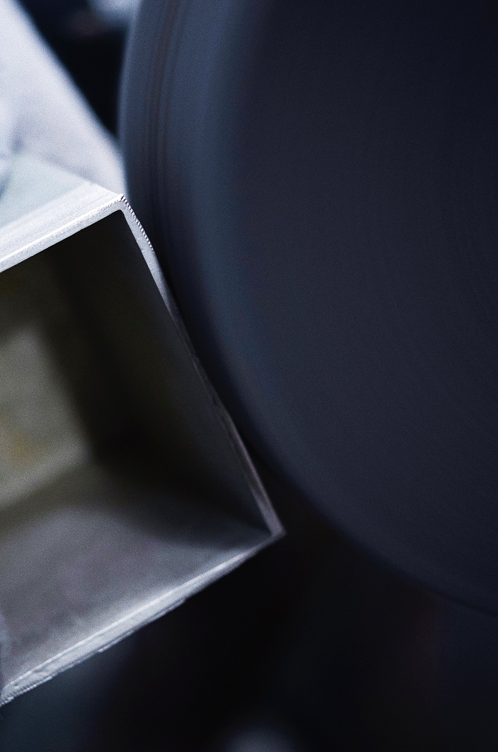 锡木作-见方 | 金属的直觉