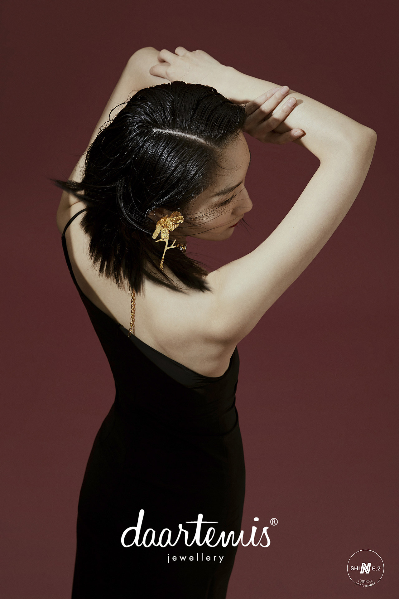 Daartemis 首饰佩戴图拍摄（图ZMjQ3MzE4NDgw） - 产品摄影 - 站酷设计师山图文化原创素材 - 站酷ZCOOL