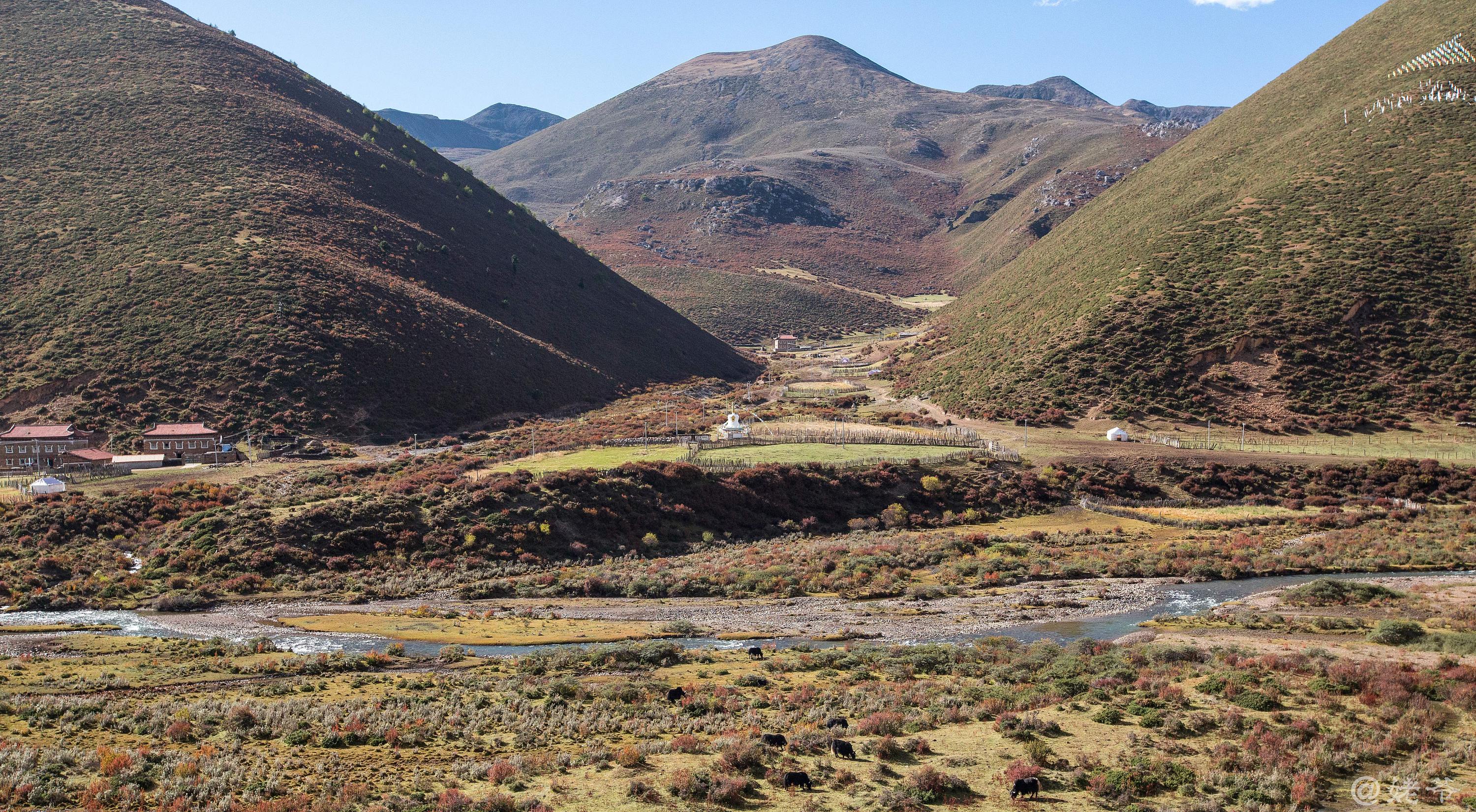 川西行《子梅垭口贡嘎雪山》