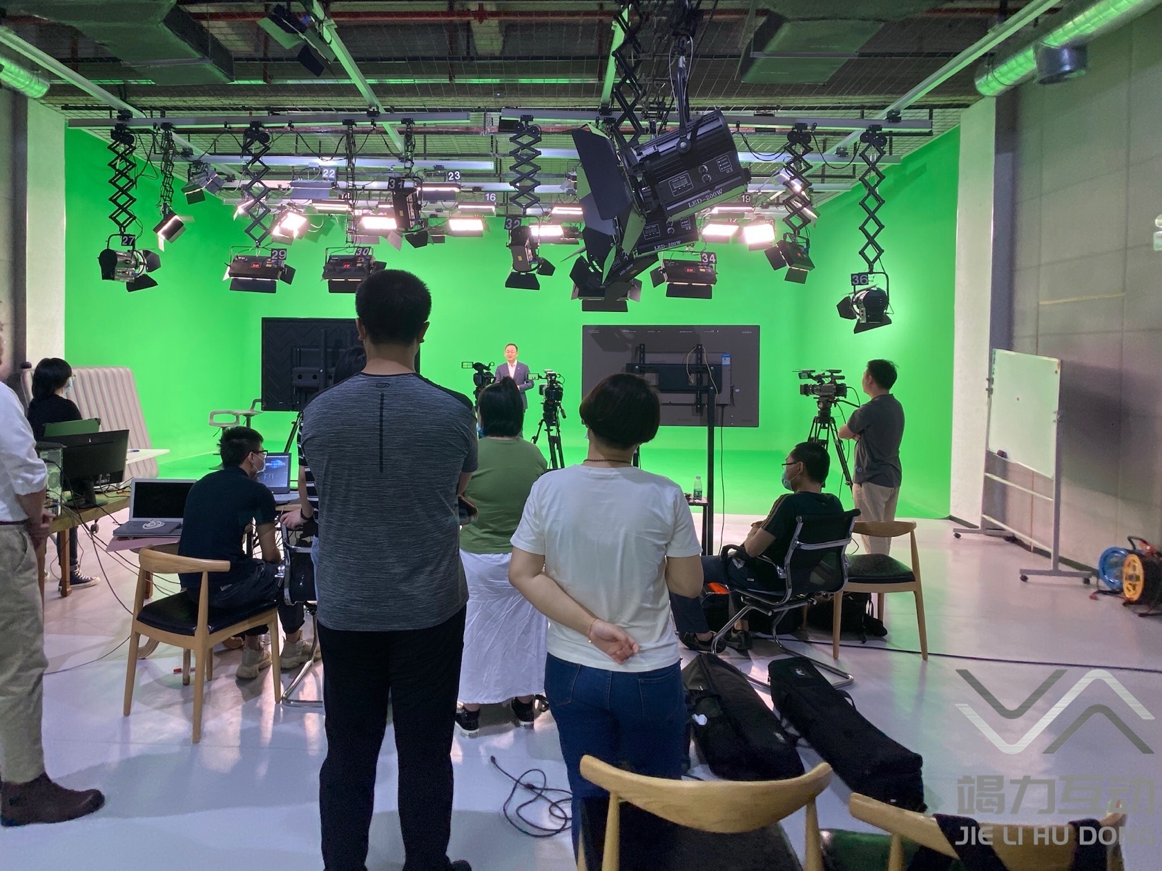 广东企业线上产品发布会/虚拟直播/广州数字绿幕演播厅