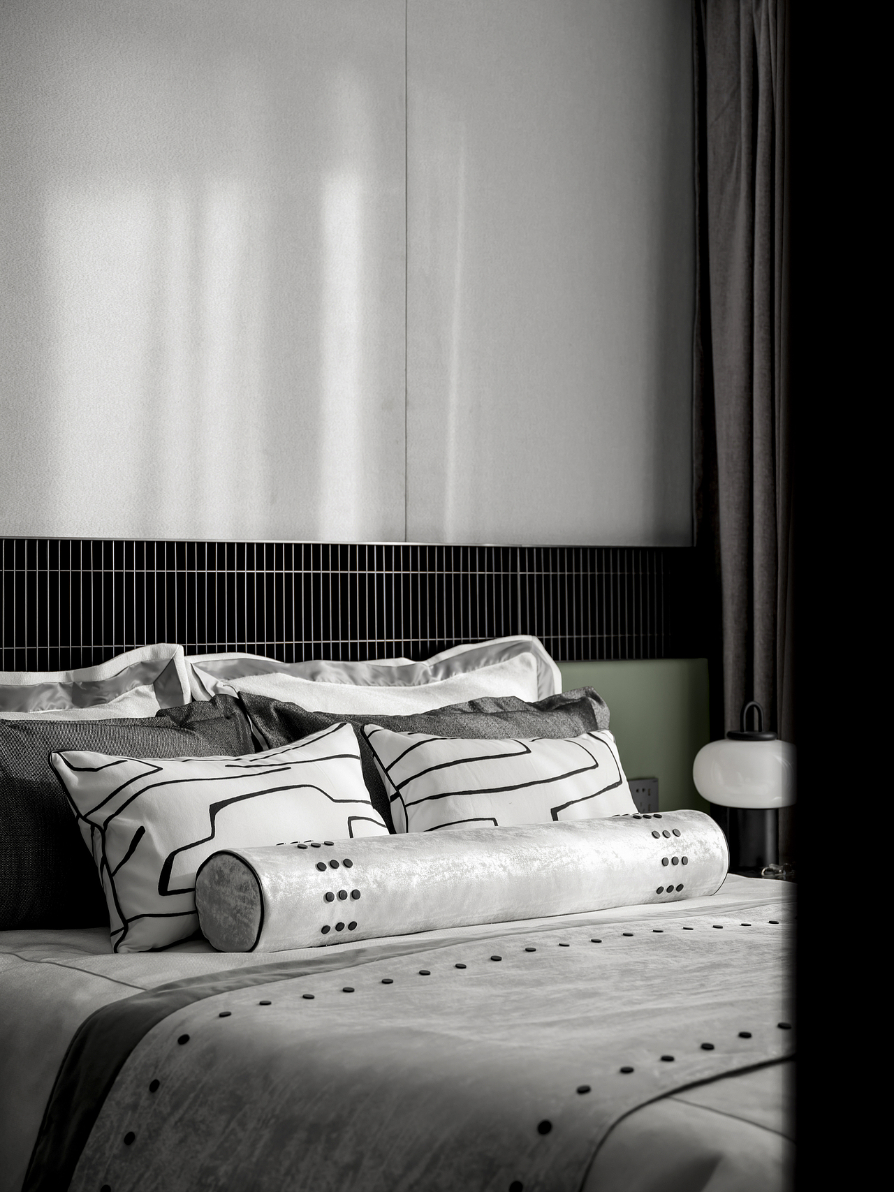 RICCI · 华侨城龙湖 | TCD² ：工业温度与素简几何