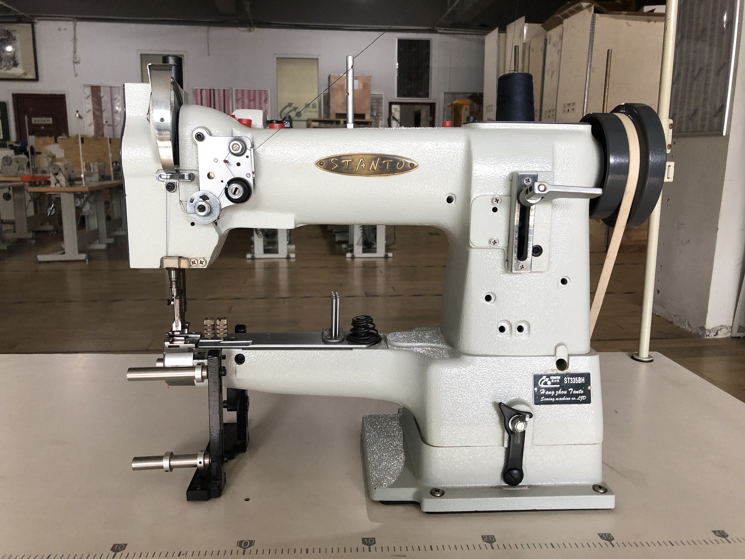 厂家直销小型缝纫机家用缝纫机手提缝纫机迷你缝纫机便携缝纫机-阿里巴巴
