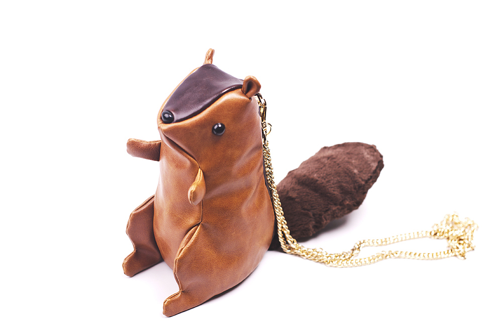 松鼠单肩小包设计制作（图ZMjM5MjQ0NDg=） - 生活用品 - 站酷设计师睁一只眼做梦原创素材 - 站酷ZCOOL