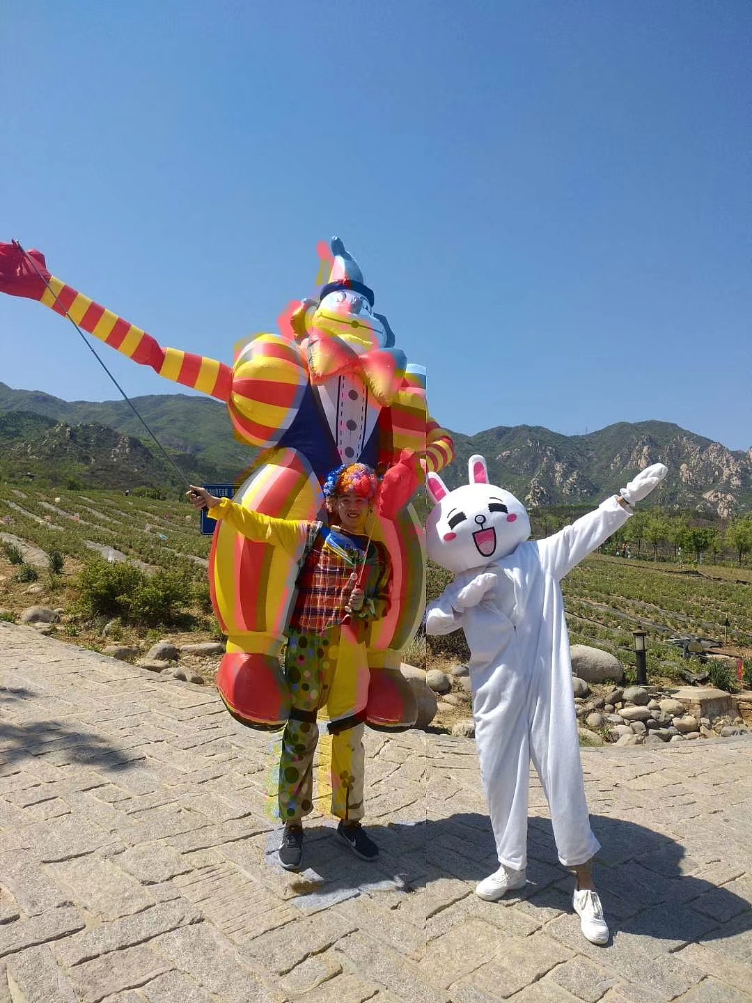 小丑编气球，小丑，北京|其他|其他|老北京铜人和小丑 - 原创作品 - 站酷 (ZCOOL)