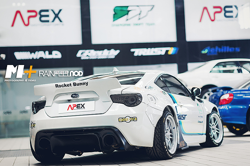 ROCKET BUNNY（图ZMTUxNDEyOTI=） - 产品摄影 - 站酷设计师rainfeel原创素材 - 站酷ZCOOL