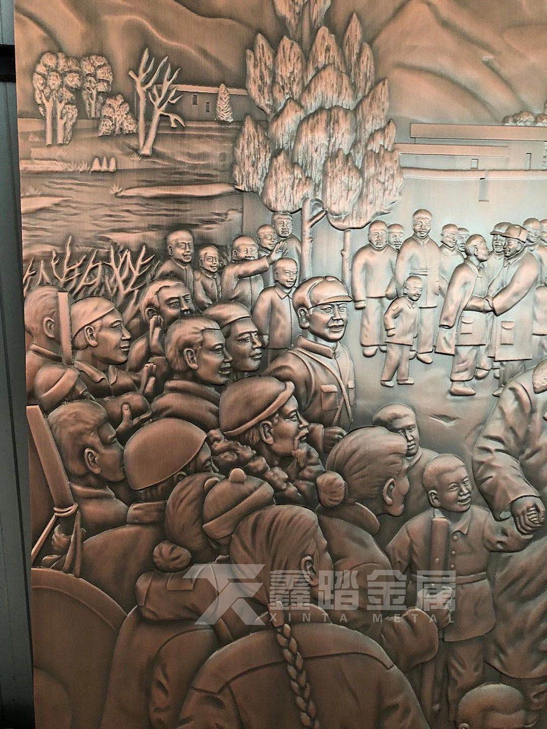 手工锻打黄铜做旧浮雕壁画 浮雕形态微妙微翘栩栩如生