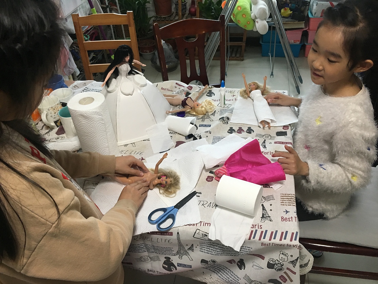 儿童设计类教学-服装设计-Jenny and Amy designer（图ZMTUwODE1MzE2） - 其他手工艺 - 站酷设计师boximeina原创素材 - 站酷ZCOOL