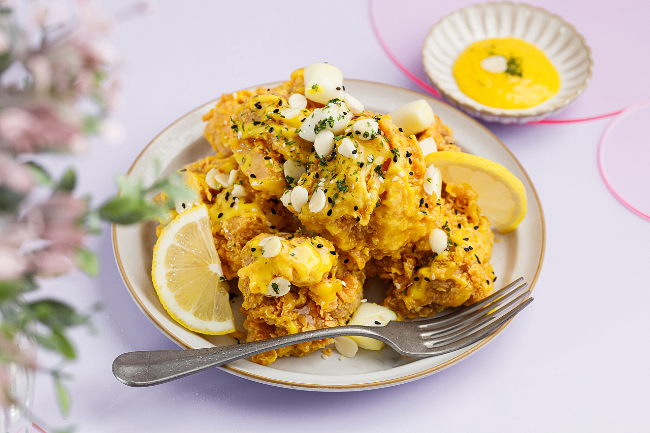 礼物·韩国炸鸡创意拍摄|摄影|产品摄影|困醒的 - 原创作品 - 站酷