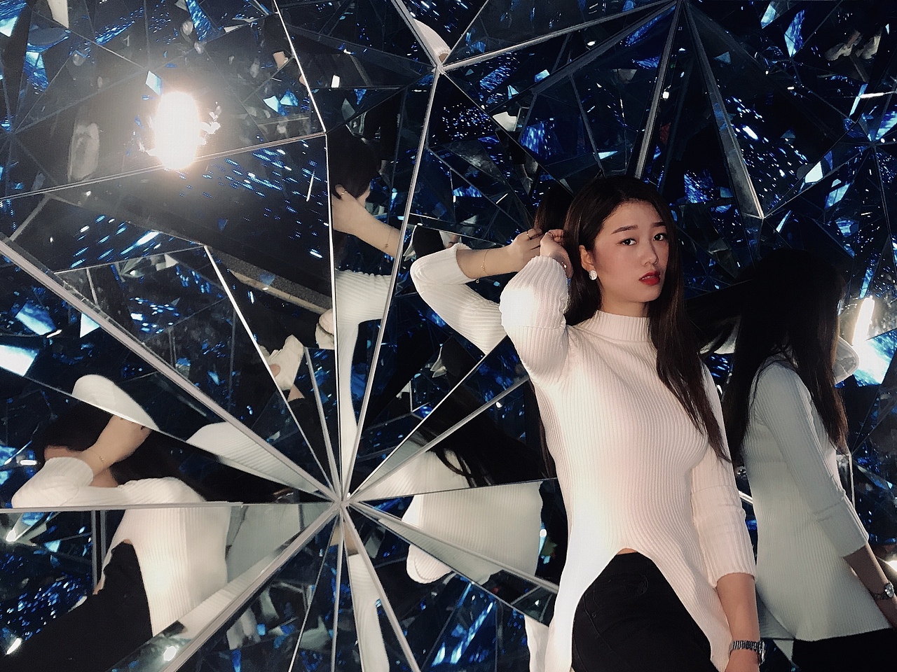 镜花宫 钻石隧道 科技互动体验活动道具