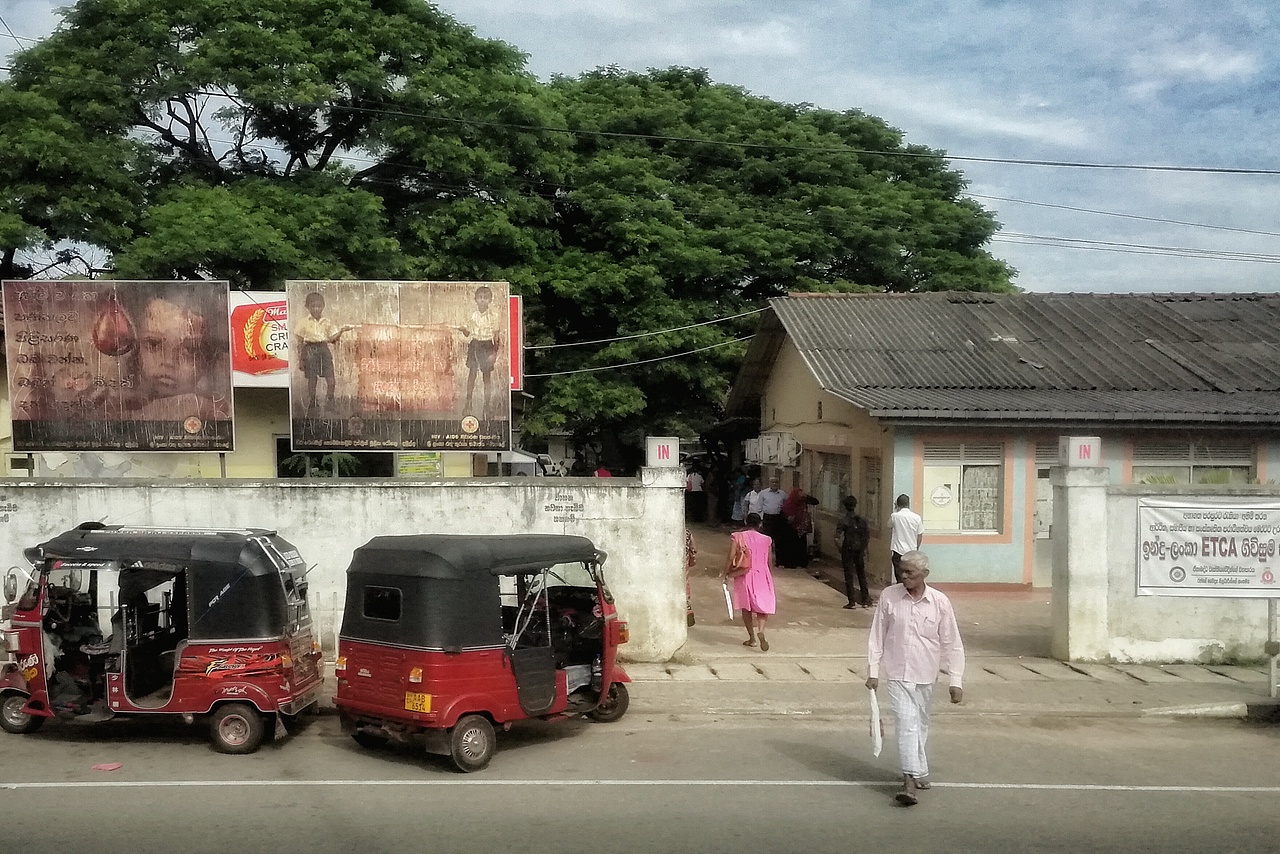 斯里兰卡——车览锡兰街头