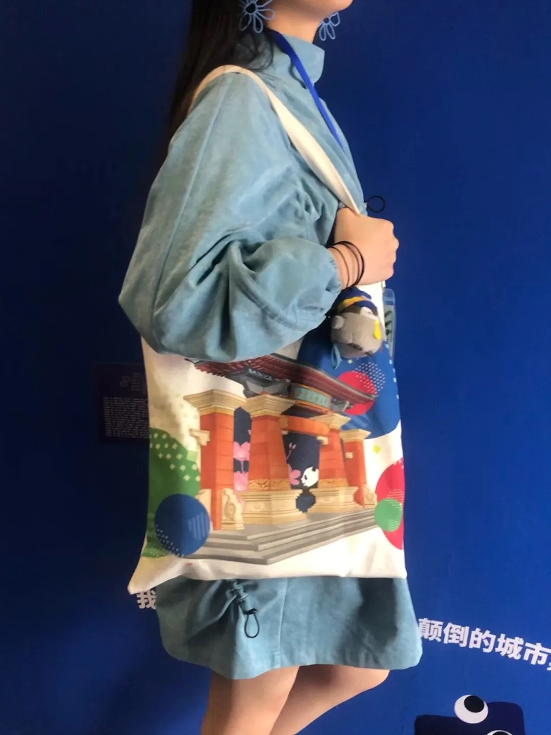 西南民族大学《這！就是民大》校园文创（图ZMjU4NTc1MTQ0） - 海报 - 站酷设计师_大何_原创素材 - 站酷ZCOOL