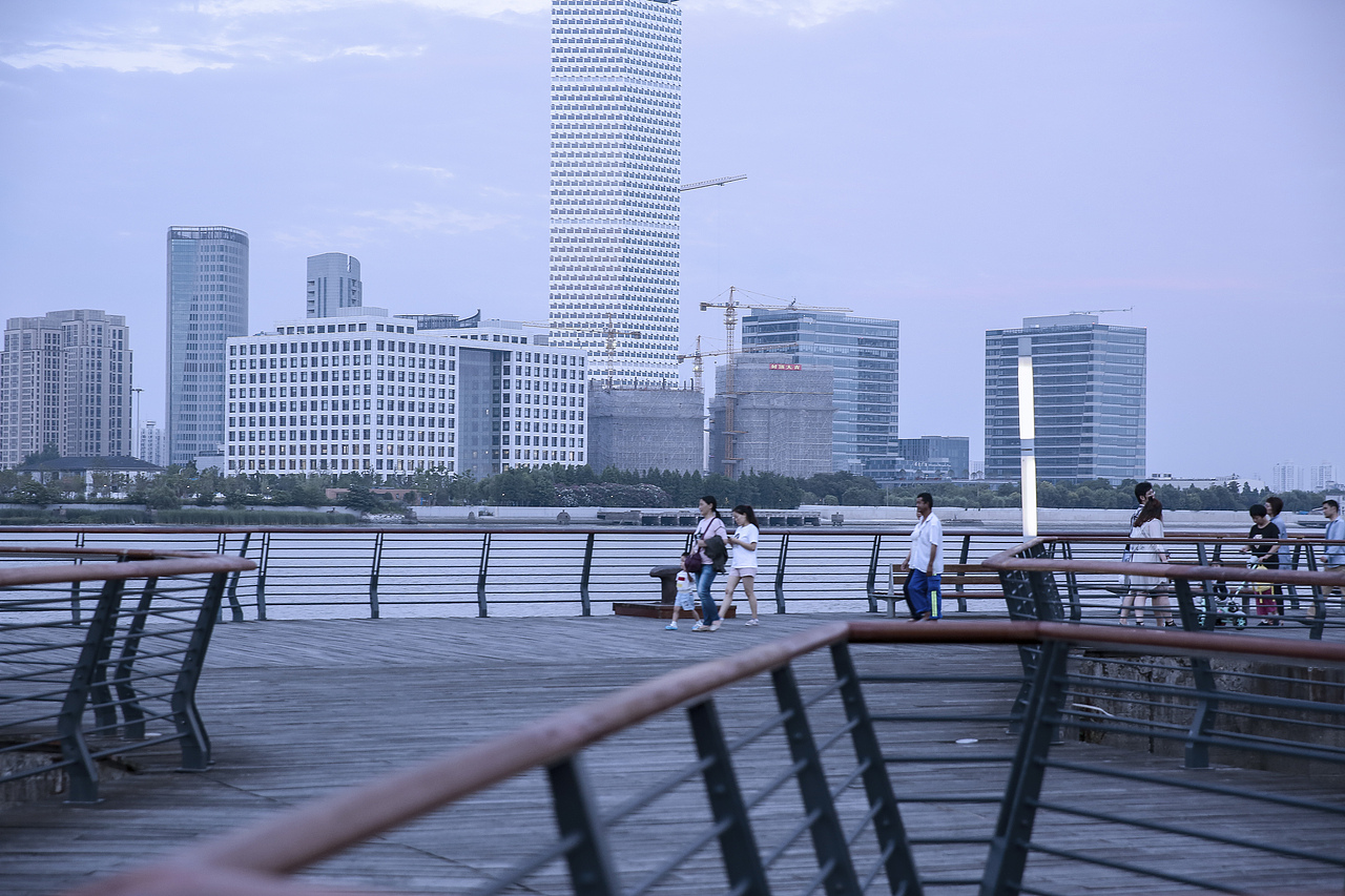 你是我回不到的过去，也是我到不了的未来（图ZMTM3NjQ1MDQw） - 人像摄影 - 站酷设计师朱棣和她的朋友们原创素材 - 站酷ZCOOL