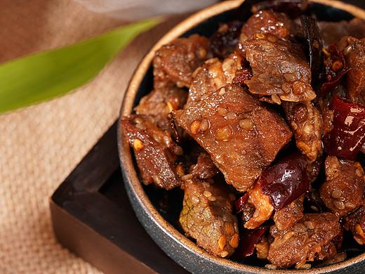 麻辣牛肉（個(gè)人主頁-ZNDE0NDY1MzI=） - 產(chǎn)品攝影 - 站酷設(shè)計(jì)師面食孩子原創(chuàng)素材 - 站酷ZCOOL