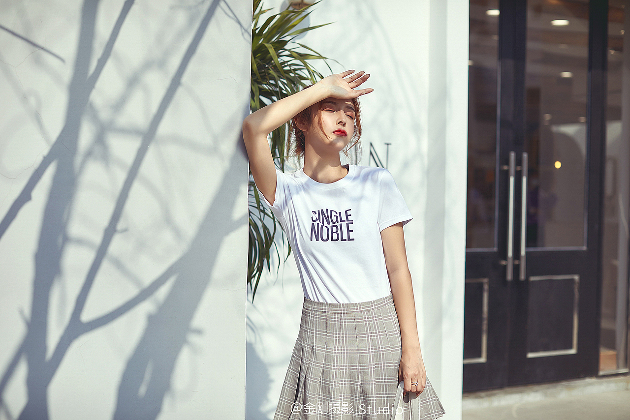 女装T恤拍摄（图ZMTYyMjc4NDEy） - 人像摄影 - 站酷设计师金刚摄影原创素材 - 站酷ZCOOL