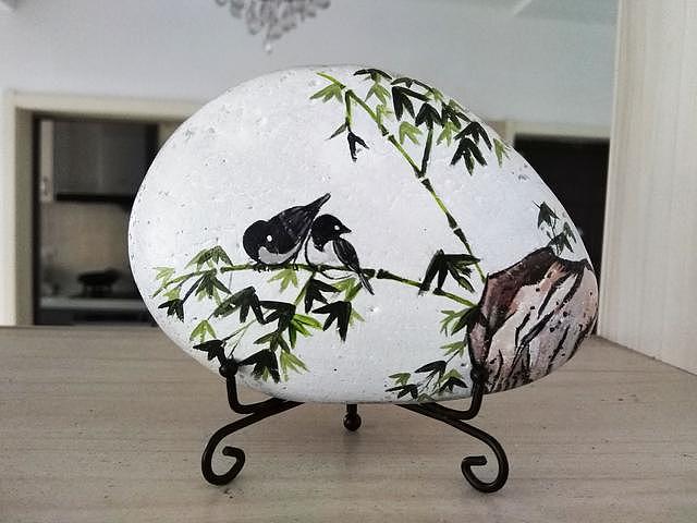 清新清廉竹子小鸟故事石画|纯艺术|绘画|那美石头画_原创作品-站酷