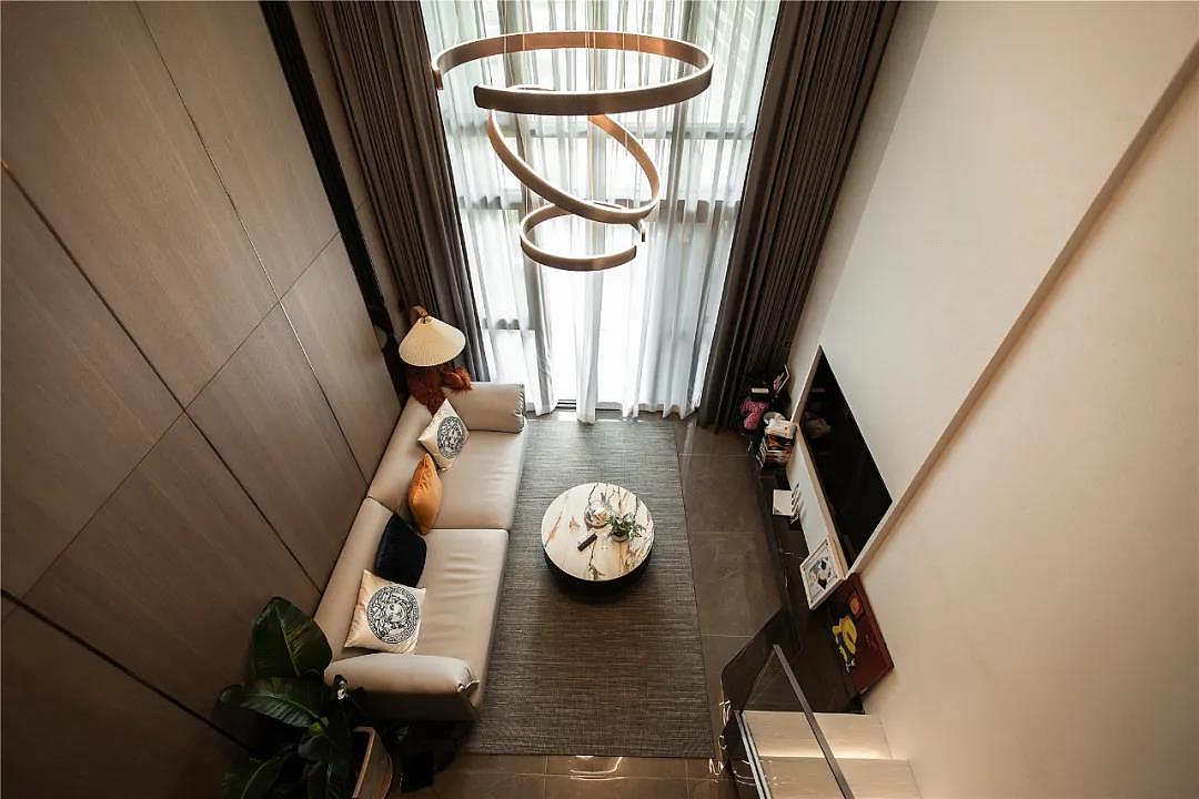 85m²现代风复式住宅,低调沉稳、高级时尚的两人居